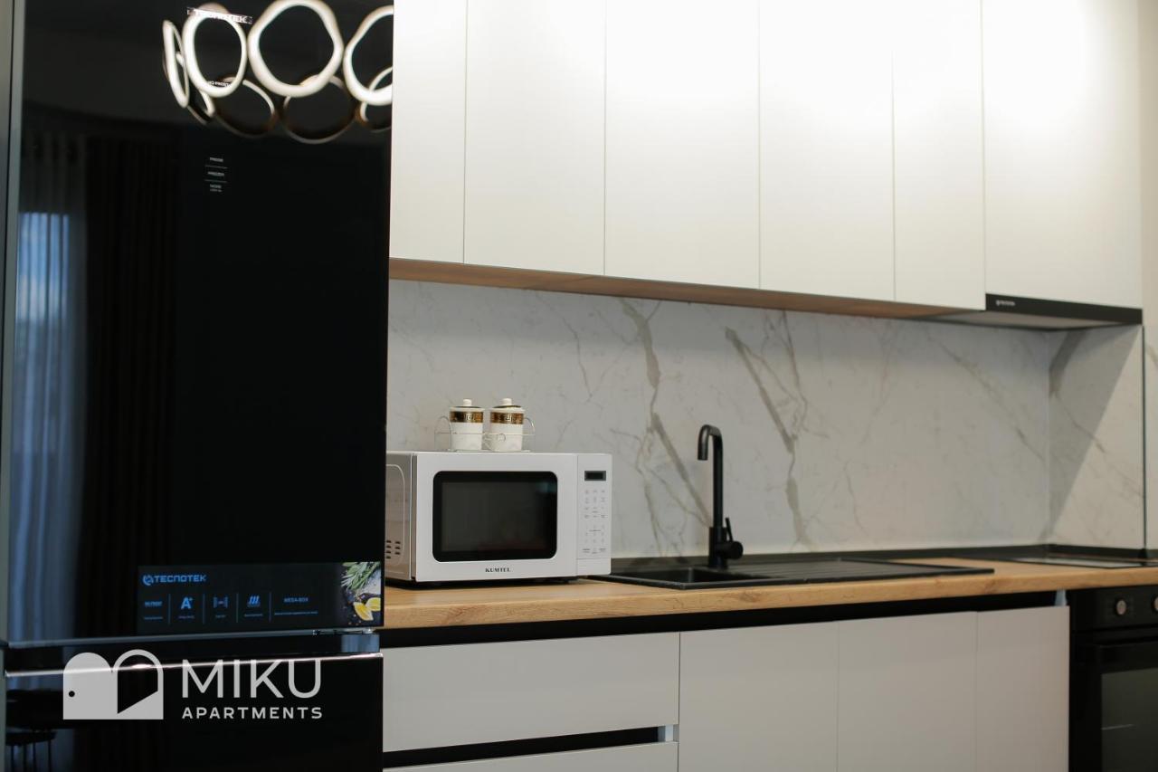 Miku Apartment - Glamorous 1Bedroom Apartment At Olympic Residence Tirana Bagian luar foto