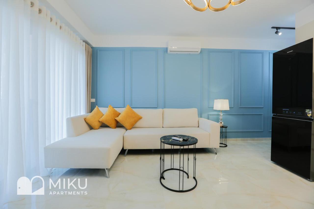 Miku Apartment - Glamorous 1Bedroom Apartment At Olympic Residence Tirana Bagian luar foto