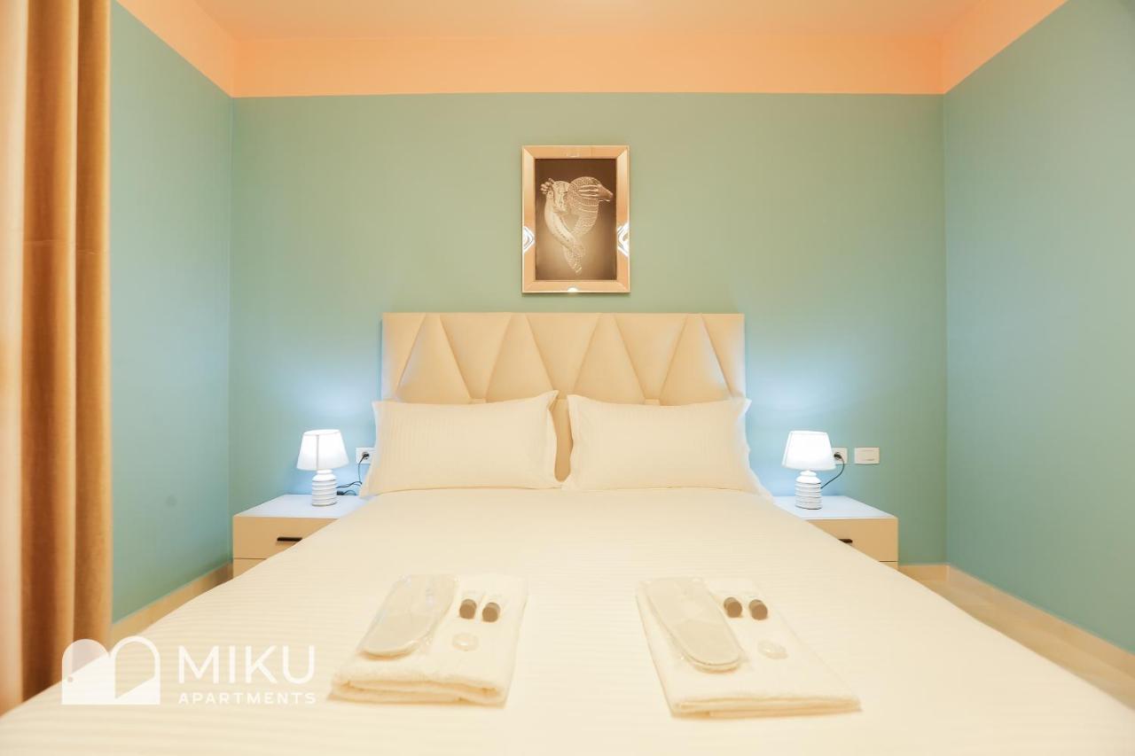 Miku Apartment - Glamorous 1Bedroom Apartment At Olympic Residence Tirana Bagian luar foto
